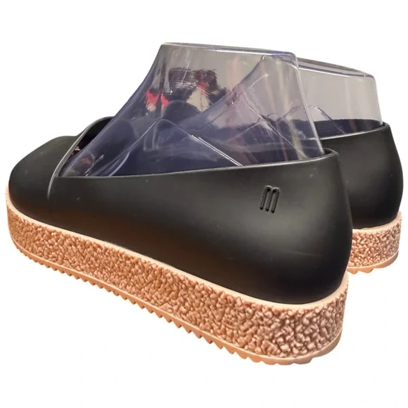 Melissa Puzzle Women 39/US 8 Peep Toe Platform Shoe Black Pink Soles Sustainable - Picture 8 of 12